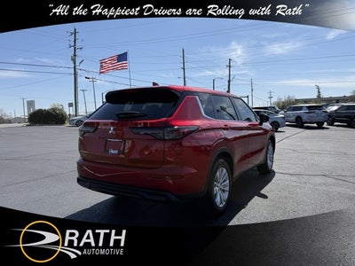 2026 Mitsubishi Outlander ES