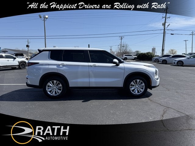 2026 Mitsubishi Outlander ES