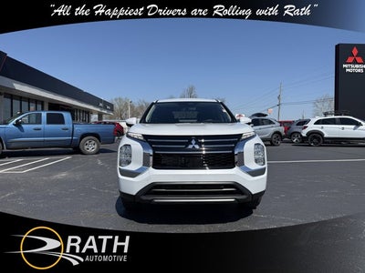 2026 Mitsubishi Outlander ES