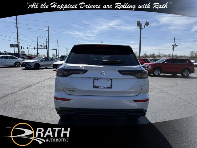 2026 Mitsubishi Outlander ES