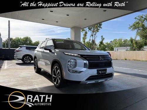 2024 Mitsubishi Outlander SE