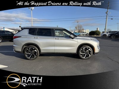 2024 Mitsubishi Outlander SE