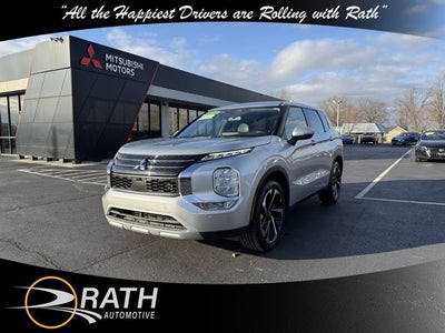 2024 Mitsubishi Outlander SE