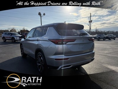 2024 Mitsubishi Outlander SE