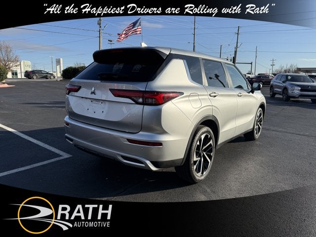 2024 Mitsubishi Outlander SE