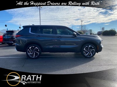 2024 Mitsubishi Outlander SE