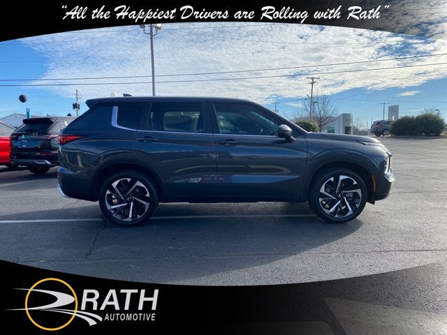 2024 Mitsubishi Outlander SE