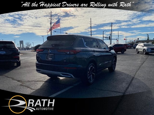 2024 Mitsubishi Outlander SE