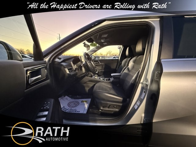 2024 Mitsubishi Outlander SE