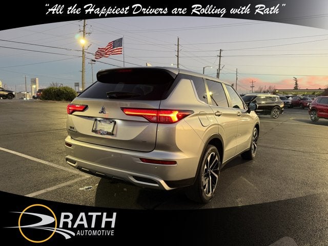 2024 Mitsubishi Outlander SE