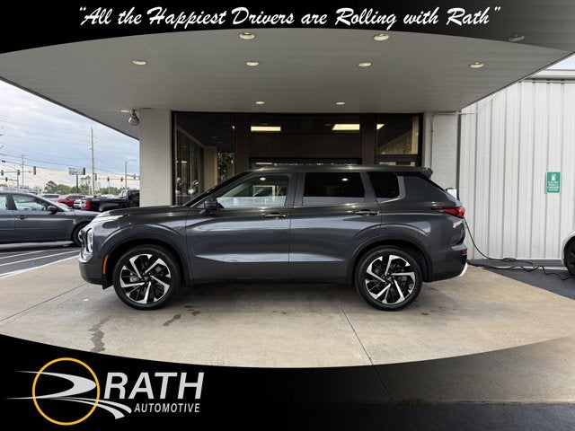 2024 Mitsubishi Outlander SE