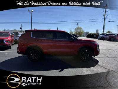 2026 Mitsubishi Outlander LE