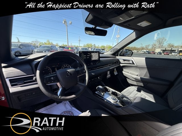 2026 Mitsubishi Outlander LE