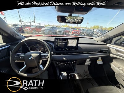 2026 Mitsubishi Outlander LE