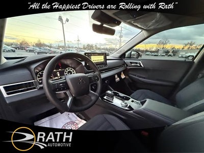 2026 Mitsubishi Outlander SE