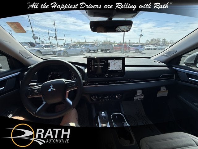 2026 Mitsubishi Outlander SE