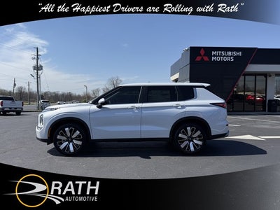 2026 Mitsubishi Outlander SE