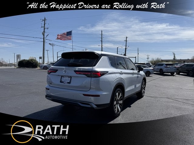 2026 Mitsubishi Outlander SE