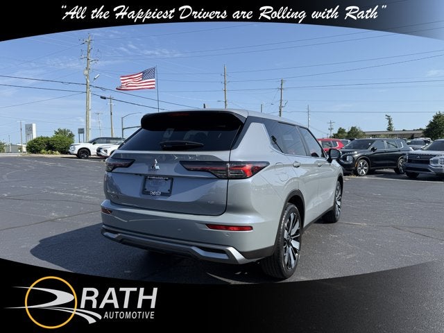 2026 Mitsubishi Outlander SE Tech Package