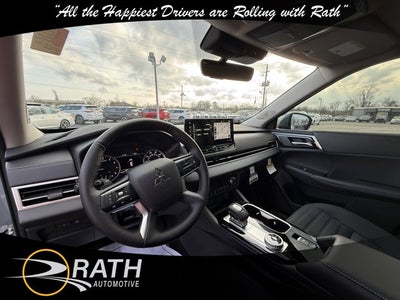 2026 Mitsubishi Outlander SE