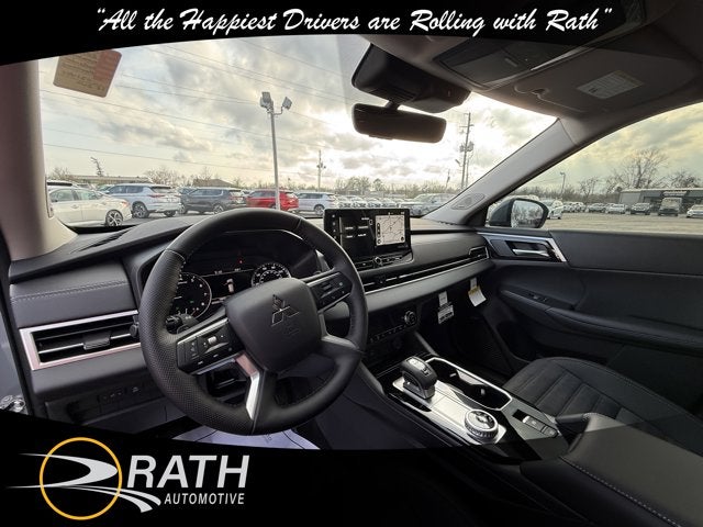 2026 Mitsubishi Outlander SE