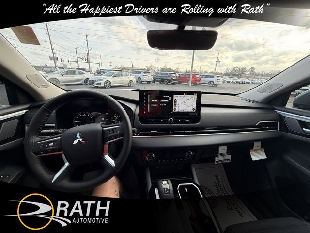 2026 Mitsubishi Outlander SE