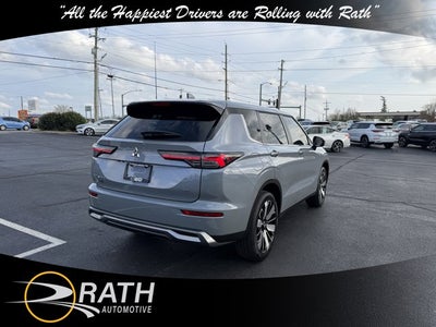 2026 Mitsubishi Outlander SE