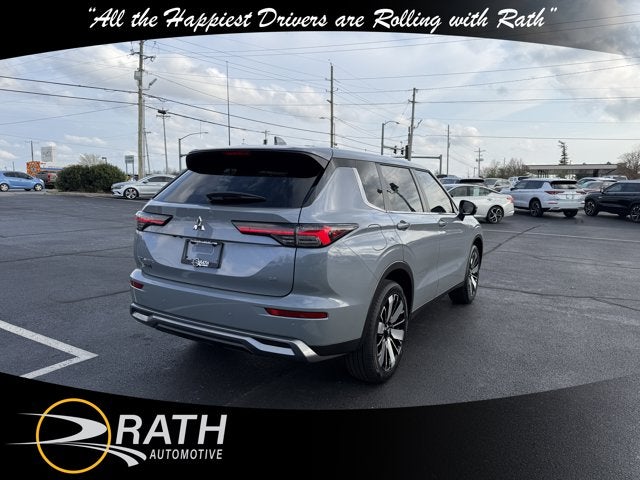 2026 Mitsubishi Outlander SE