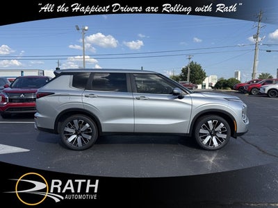 2026 Mitsubishi Outlander SE Tech Package