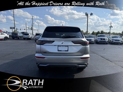 2026 Mitsubishi Outlander SE Tech Package