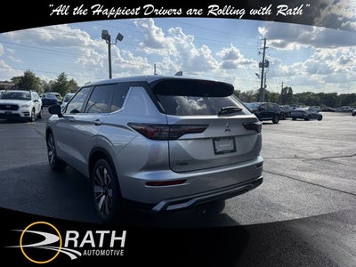 2026 Mitsubishi Outlander SE Tech Package