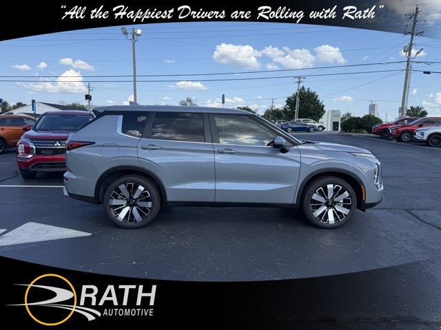 2026 Mitsubishi Outlander SE Tech Package