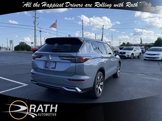 2026 Mitsubishi Outlander SE Tech Package
