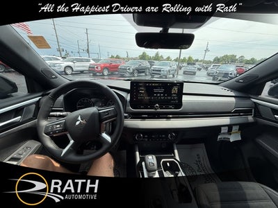 2026 Mitsubishi Outlander LE