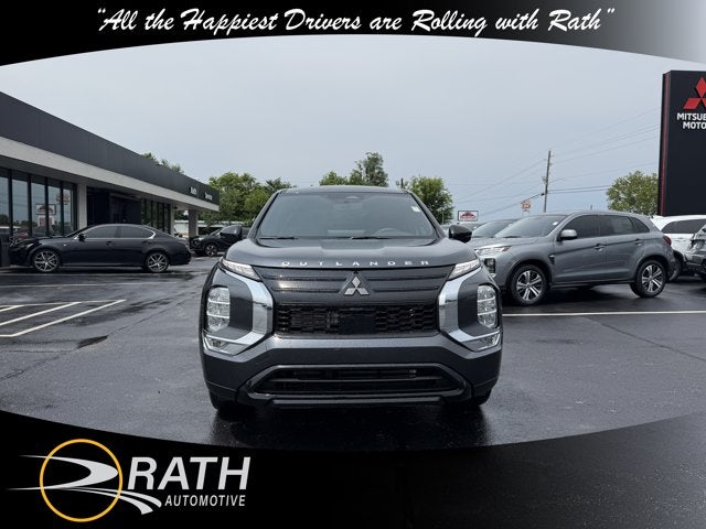 2026 Mitsubishi Outlander LE
