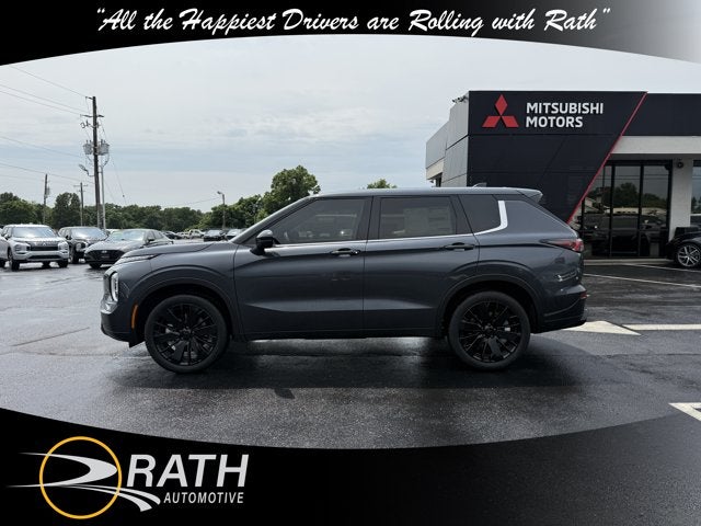 2026 Mitsubishi Outlander LE