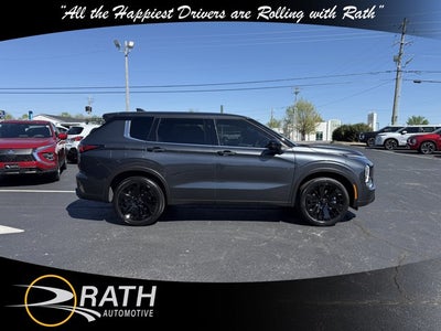 2026 Mitsubishi Outlander LE