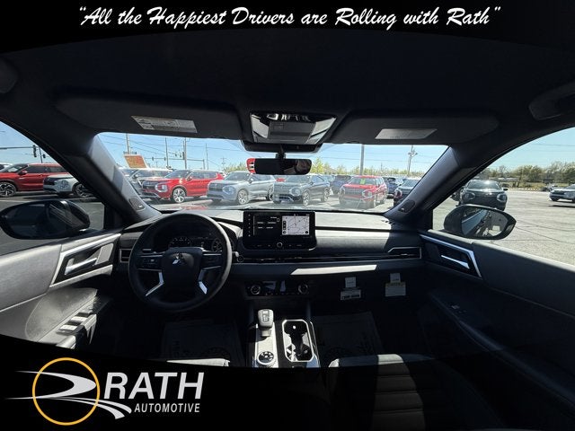 2026 Mitsubishi Outlander LE