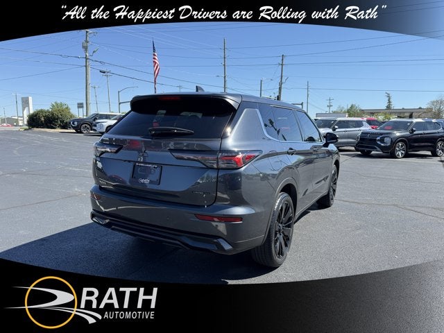 2026 Mitsubishi Outlander LE