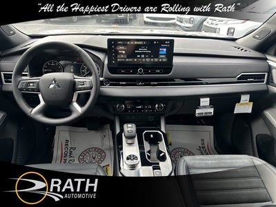 2026 Mitsubishi Outlander LE