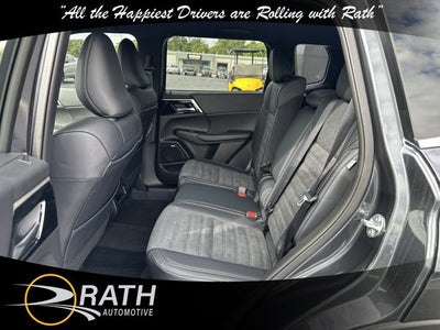 2026 Mitsubishi Outlander LE