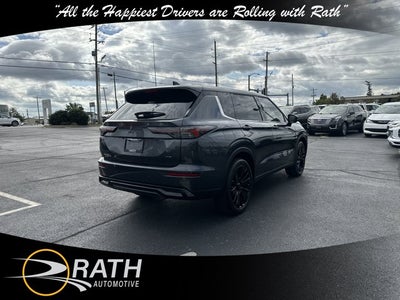2026 Mitsubishi Outlander LE