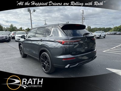 2026 Mitsubishi Outlander LE