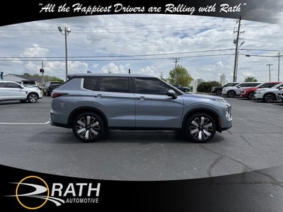2026 Mitsubishi Outlander SE