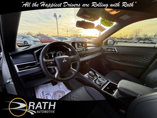 2024 Mitsubishi Outlander SEL Black Edition