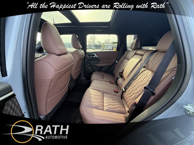 2026 Mitsubishi Outlander SEL