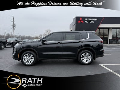 2025 Mitsubishi Outlander ES