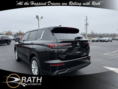 2025 Mitsubishi Outlander ES