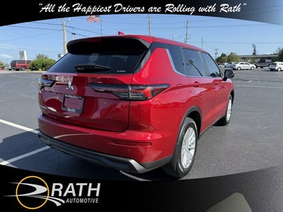 2025 Mitsubishi Outlander ES