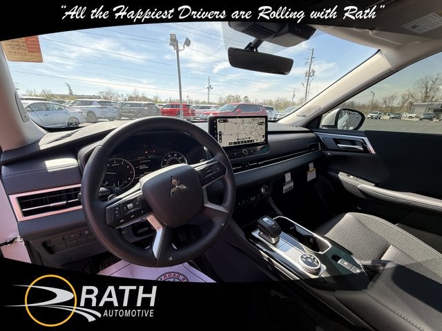 2026 Mitsubishi Outlander ES